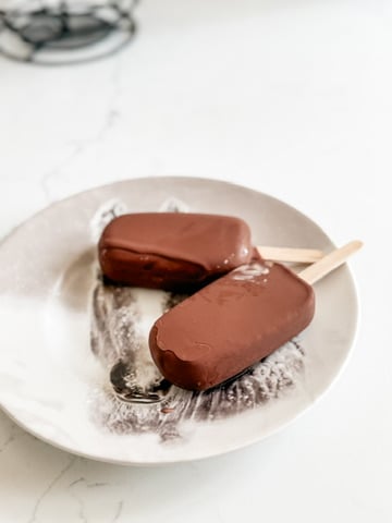 homemade chocolate ice cream bars